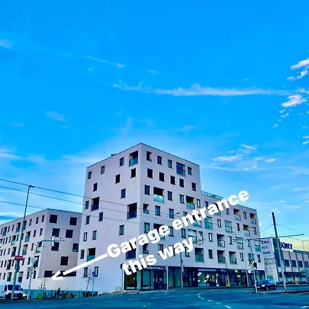 Tomas Apartment-free Garage Parking-o2 Arena-prague *