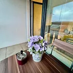 Tomas Apartment-free Garage Parking-o2 Arena-prague براغ